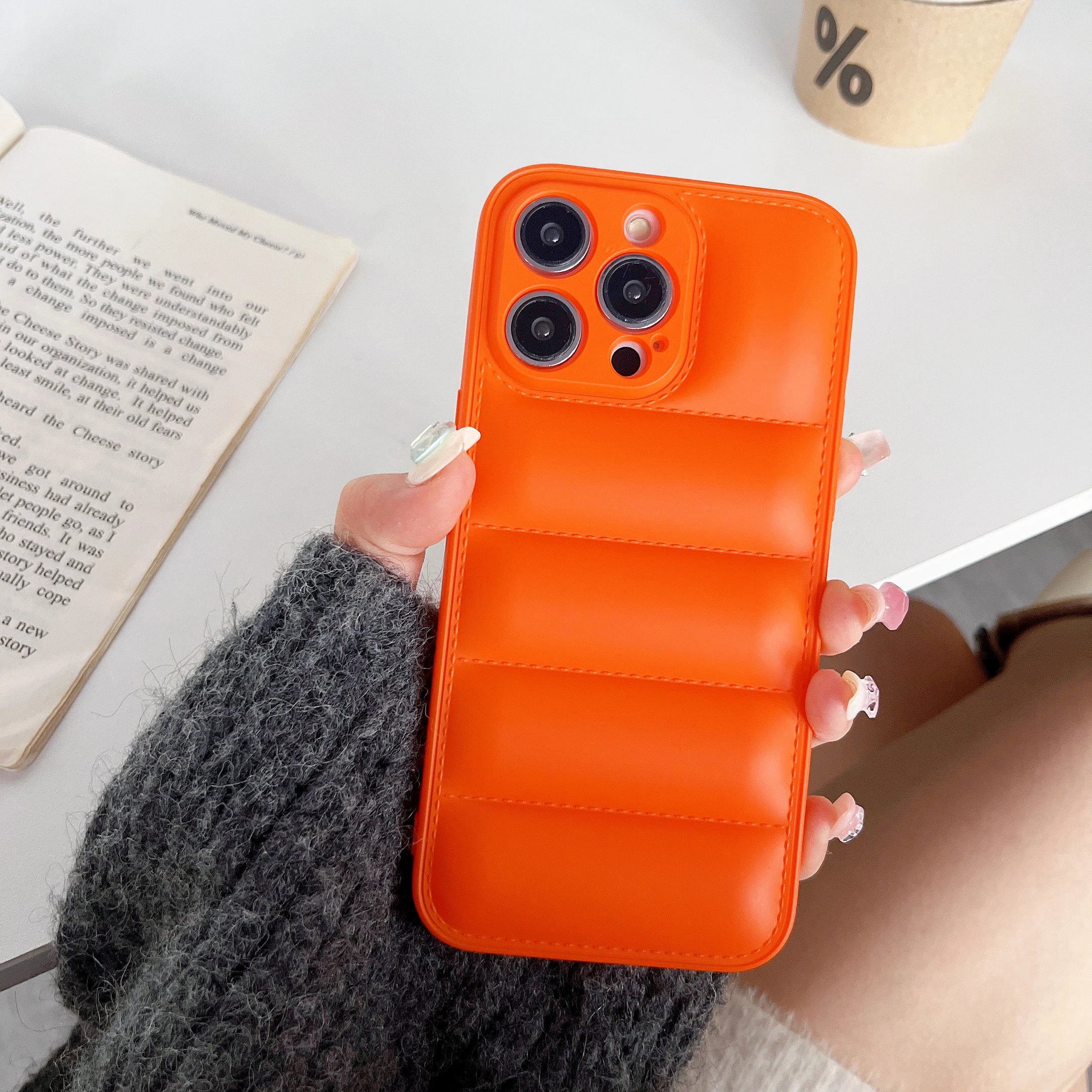 MACLOUD™ Cloudy Phone Sleeve